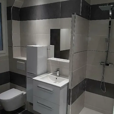 In French Riviera Lägenhet